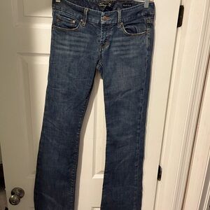 Women’s Seven 7 boot cut jeans.